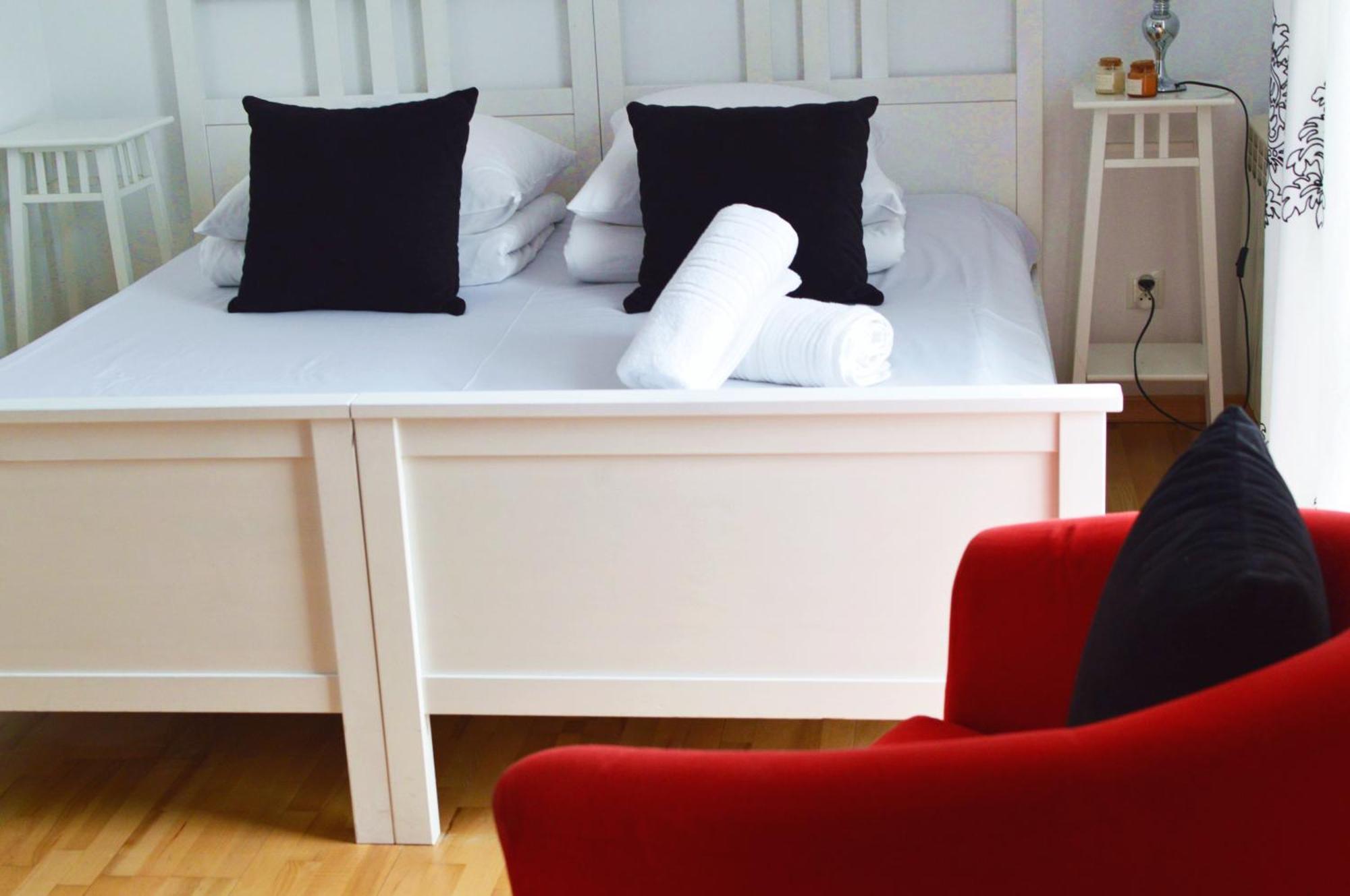 Neapol Parking Gratis Moxy Te&am Cracow * Krakau